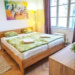 Vagohid30 Apartment